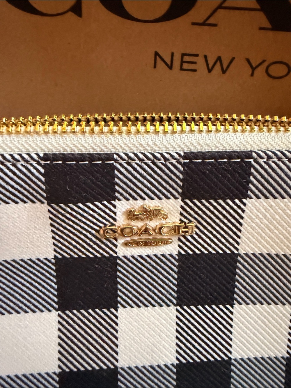 Coach Nolita 19 Gingham print with cherries and matching wallet - Picture 5 of 13